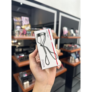  Kẹp mi Shiseido Eyelash Curler 