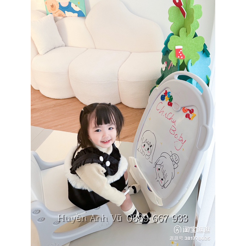 Bộ bảng vẽ chim cánh cụt holla hola cho bé