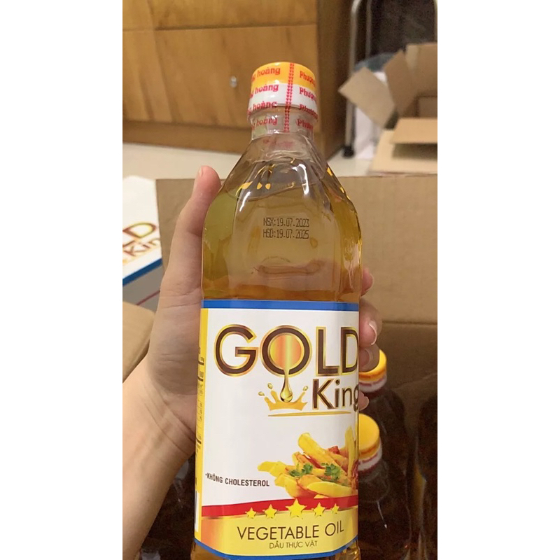 Dầu ăn Gold king 900ml DATE XA