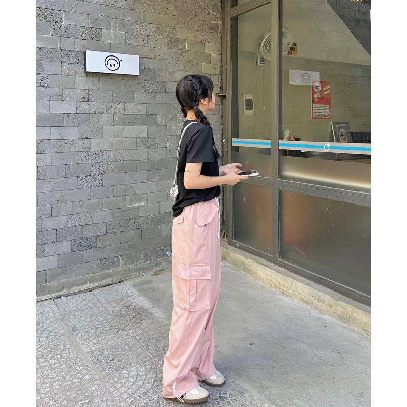 Quần túi hộp thêu chữ, rút dây ống  - mã 6923