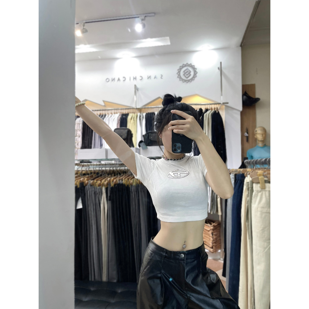 Áo croptop CHICANO chữ D Cotton tăm co dãn 2 chiều freesize