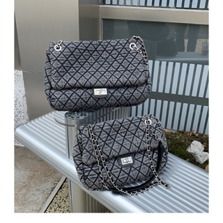 Túi xách nữ denim trám xám khói QCCC thời trang khoá xoay sz33cm & sz43cm