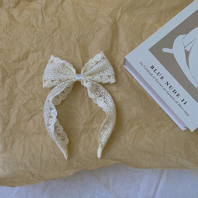 Bờm tóc ren nơ dựng bản to by Tiệm Su Kids