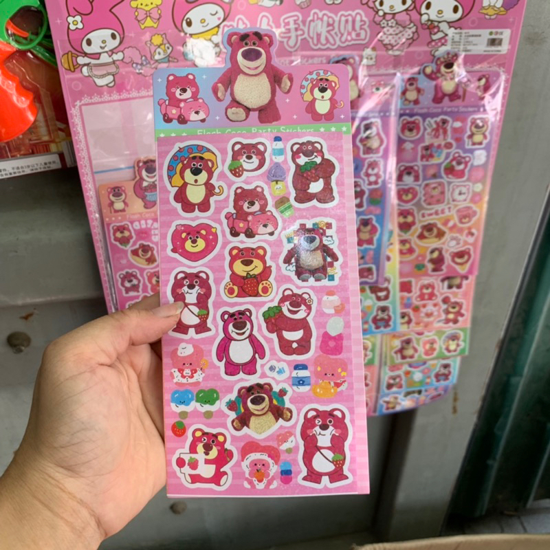 Sticker Gấu dâu ánh kim tuyến siêu hot