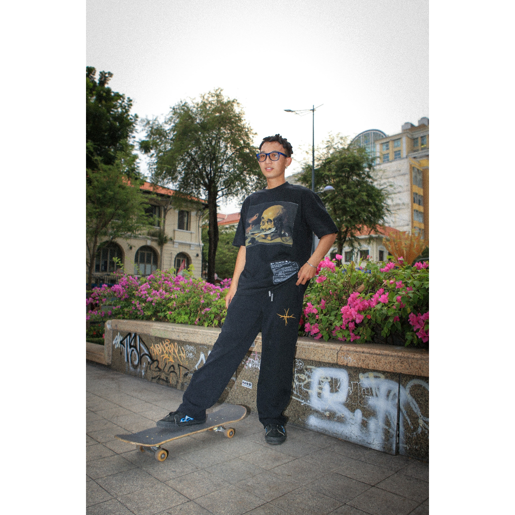 ÁO THUN OVERSIZED ARTWORK SKULL