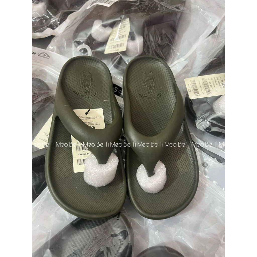 Dép xỏ ngón gấu