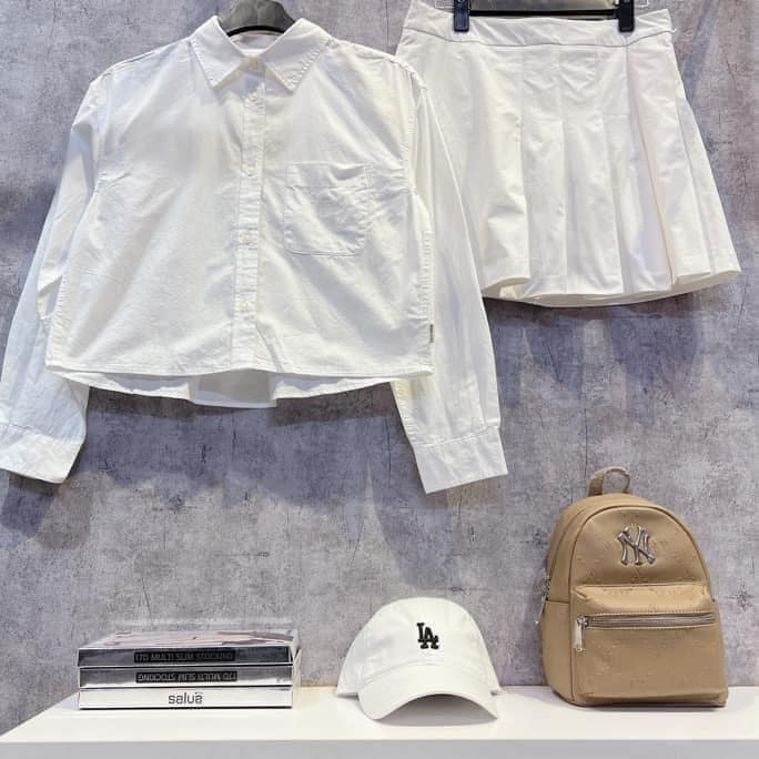 Sơmi croptop mẫu mới sale 55%