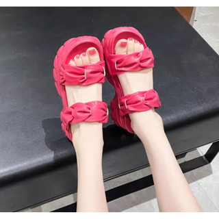 DÉP BM 2 QUAI LUỒN HÀNG CAO CẤP