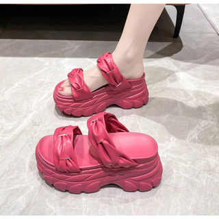 DÉP BM 2 QUAI LUỒN HÀNG CAO CẤP