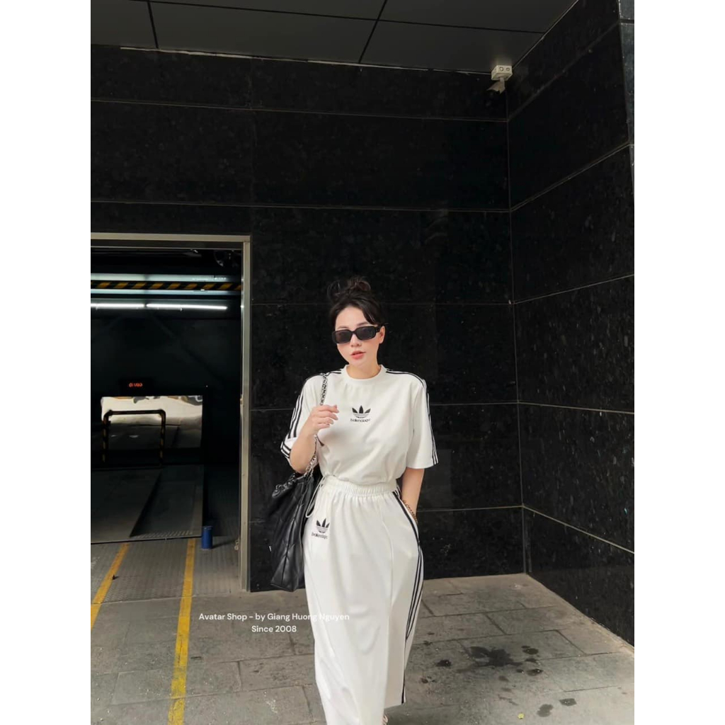 [ SALE ]SET ÁO CROPTOP BO DÂY RÚT MIX CHÂN VÁY MIDI XẺ TÀ VIỀN ĐEN LOGO ADIDAS