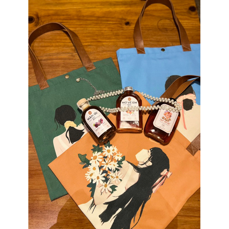 Túi tote quai da De Én x Redamancy 🤍