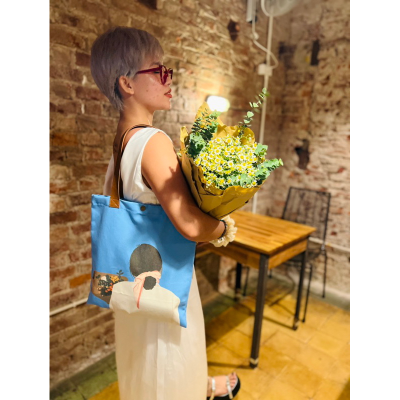 Túi tote quai da De Én x Redamancy 🤍