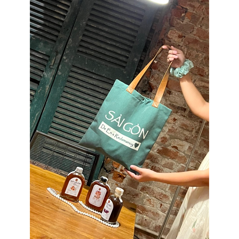 Túi tote quai da De Én x Redamancy 🤍