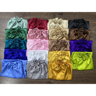 Váy Quây Spa Màu Ghi - Chất liệu lụa siêu mềm
