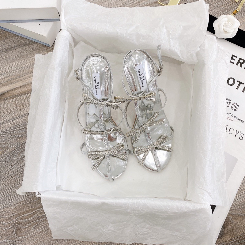 Sandal bạc nơ đá dây mảnh cao gót 9p đi tiệc sang chảnh