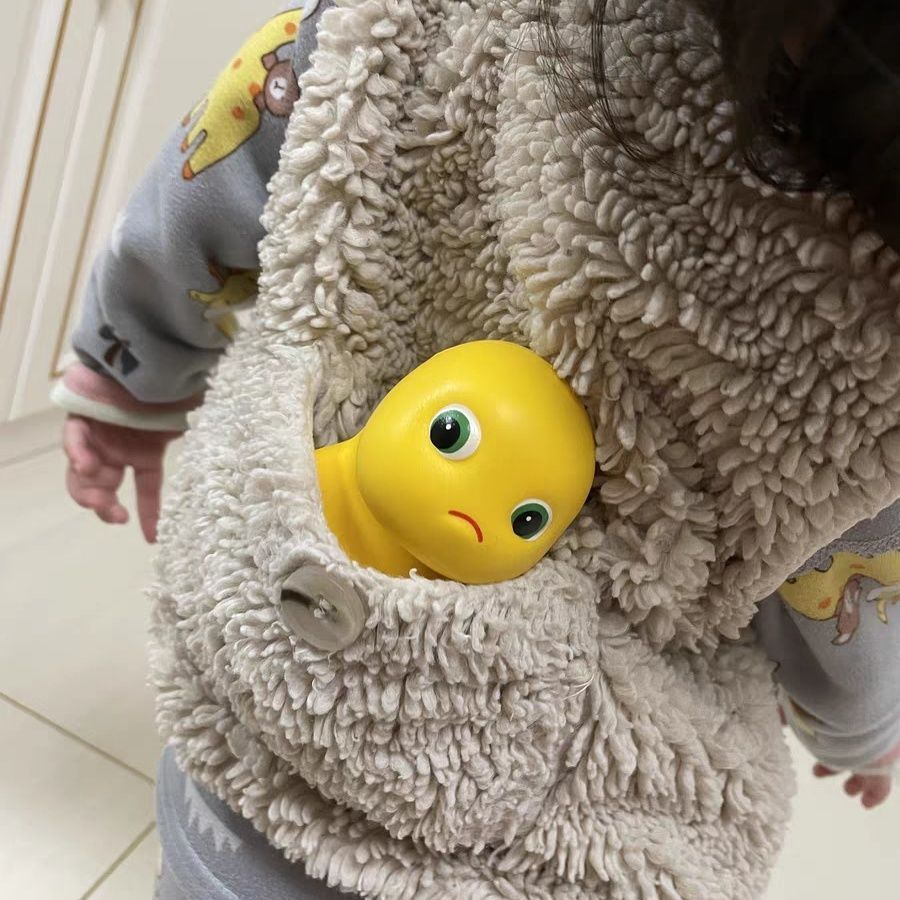 Rồng Sữa Bóp Nhấn Giúp Giảm Căng Thẳng Hình Con Rồng Sữa Dễ Thương.