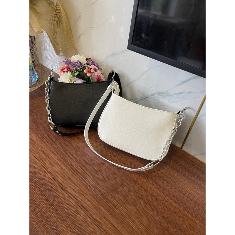 Túi kẹp nách da PU basic dây xích hàng loại 1 DT067