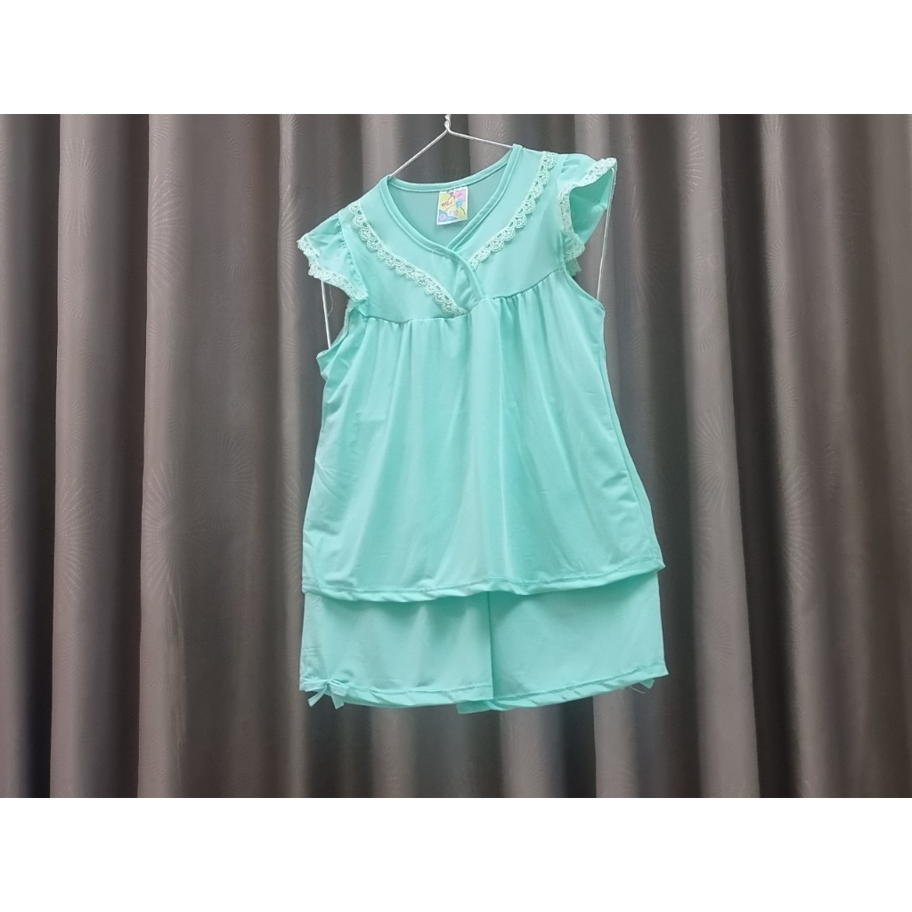 Đồ bộ cổ tim vải thun lạnh thoải mái, thoáng mát cho bé gái mặc nhà