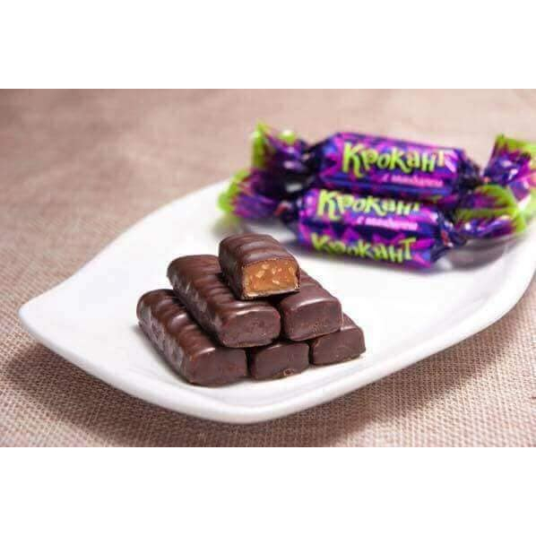 Kẹo tím Nga Krokant socola hạnh nhân