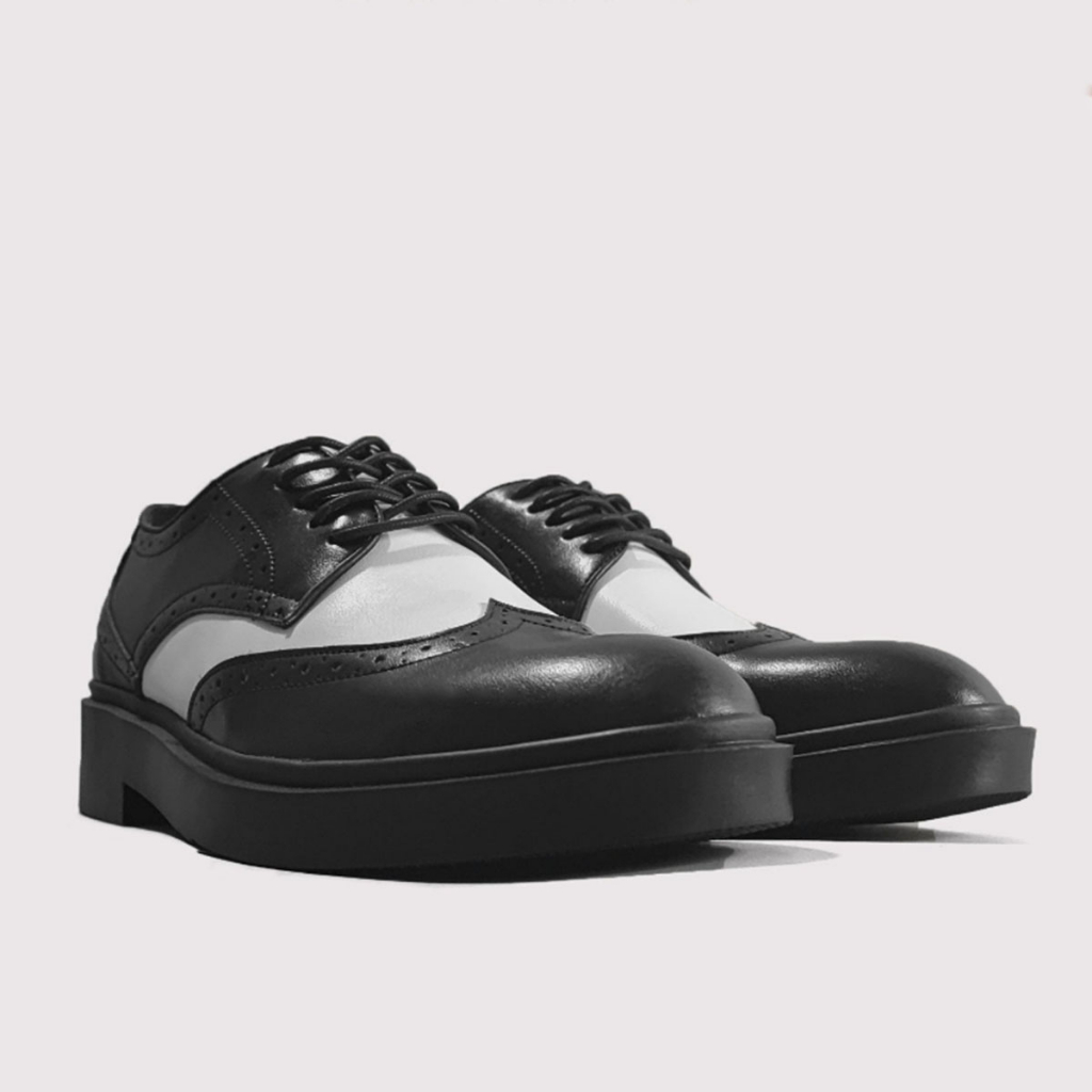 Giày Da Nam Phối Màu Đen Trắng Phong Cách, Giày Derby Wingtip Black White Cao Cấp - Xưởng Giày Chelsea Boot