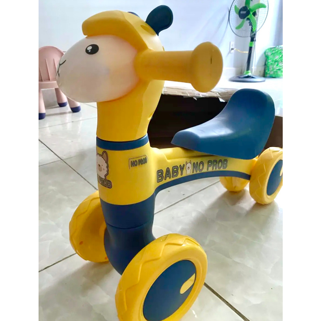 Xe chòi hưu mới mẫu 2023 có đèn có nhạc nahys quanh thân dành cho bé từ 1-3 tuổi - 8005