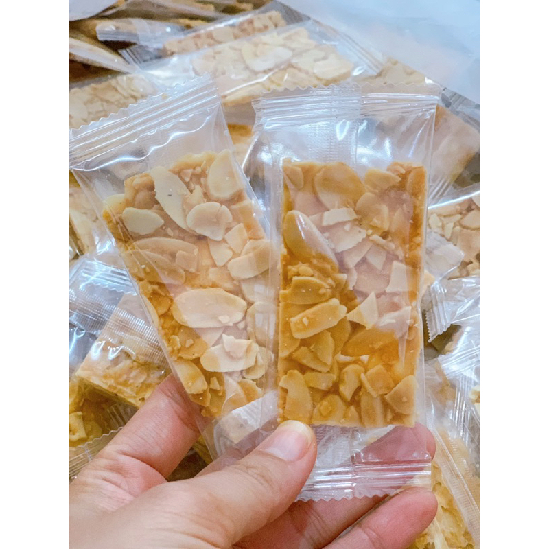 1 Bánh Ngói Hạnh Nhân 3 Vị❤️