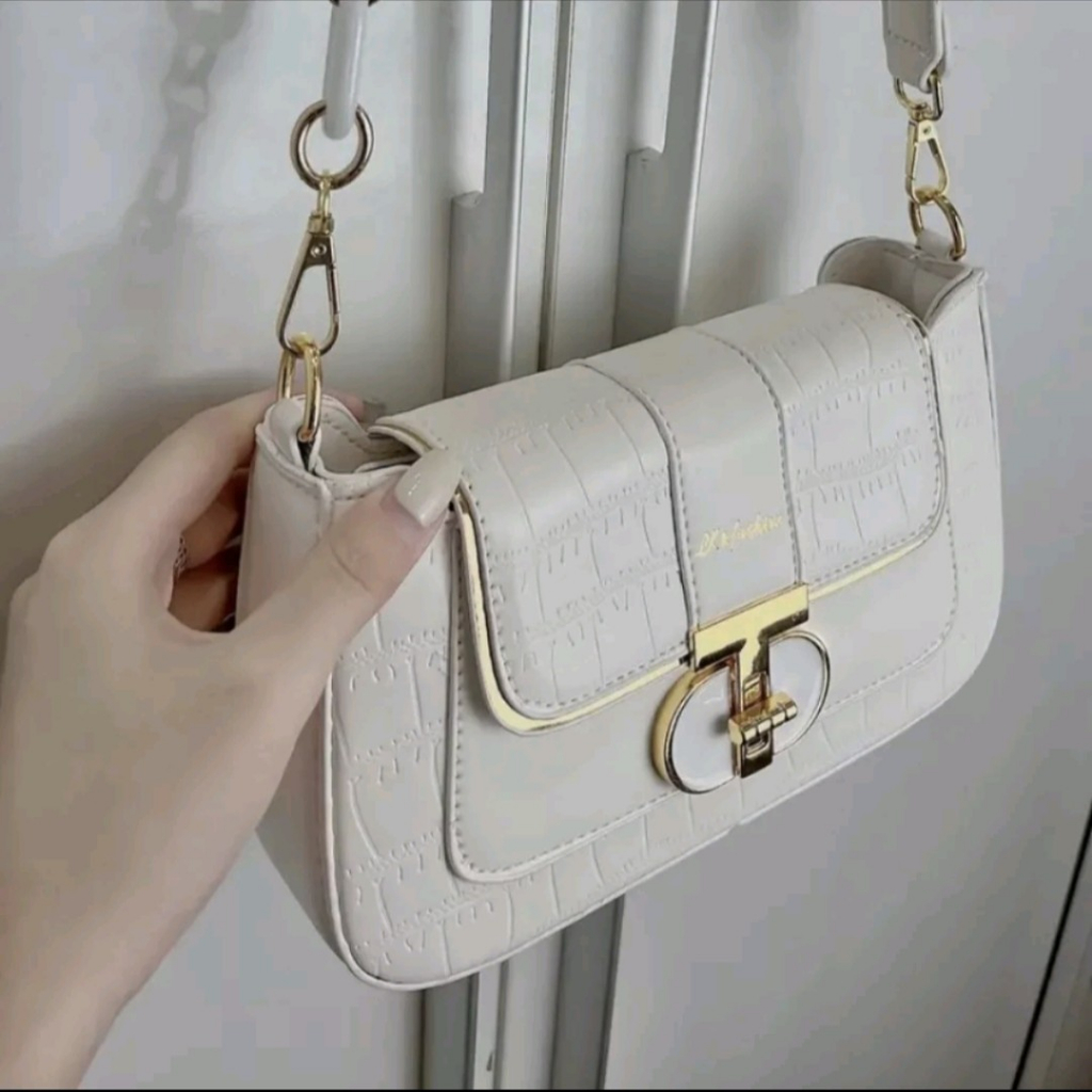 Túi xách nữ kẹp nách khóa T mã mới  - T66