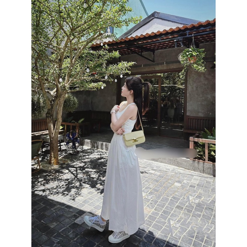 Váy phối dây rút