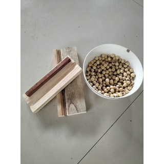 Dụng cụ tách hạt sen