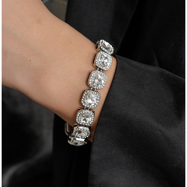 Vòng tay đính đá lấp lánh SAZ titan không gỉ cá tính nhiều lựa chọn - Vòng tay lấp lánh Tổng Hợp