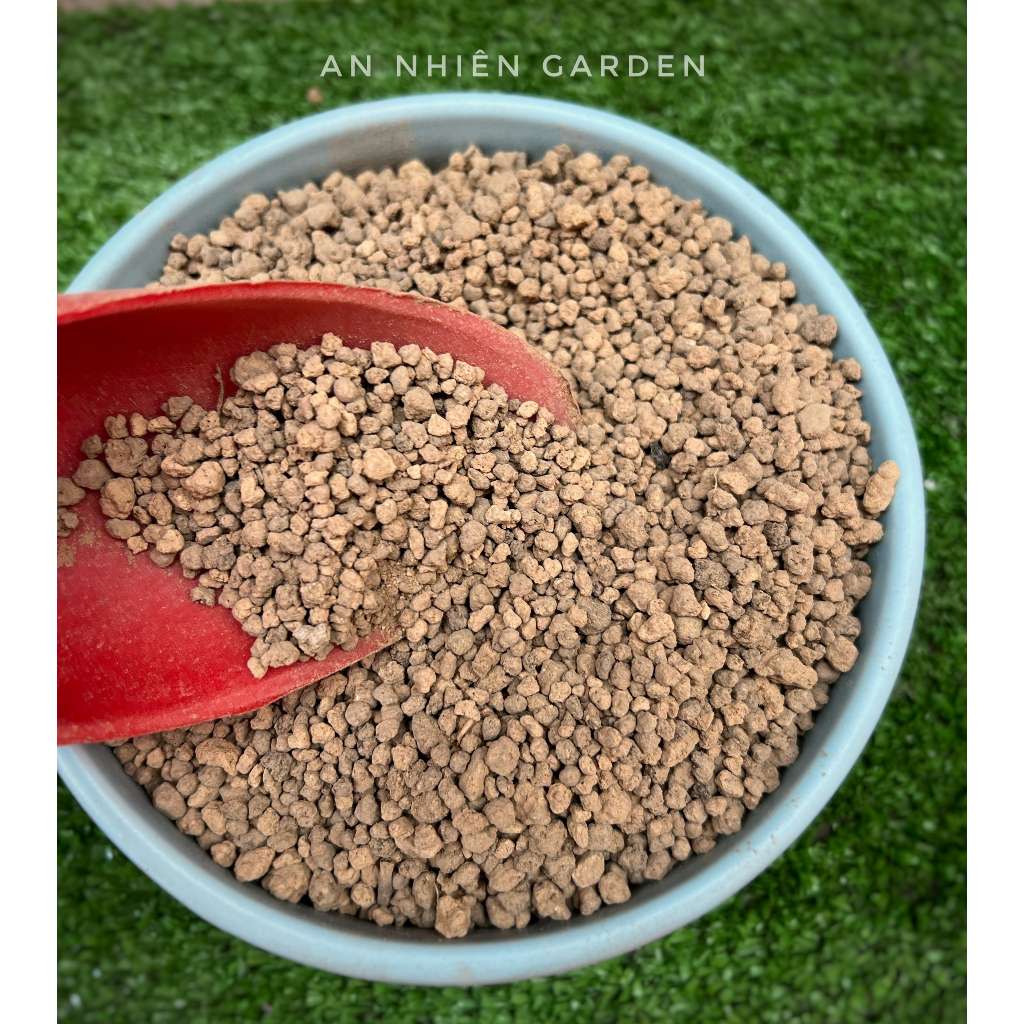 ĐÁ AKADAMA  size 3-6mm - trang trí tiểu cảnh-chậu cây-hồ cá-bonsai-hòn non bộ-sen đá-xương rồng