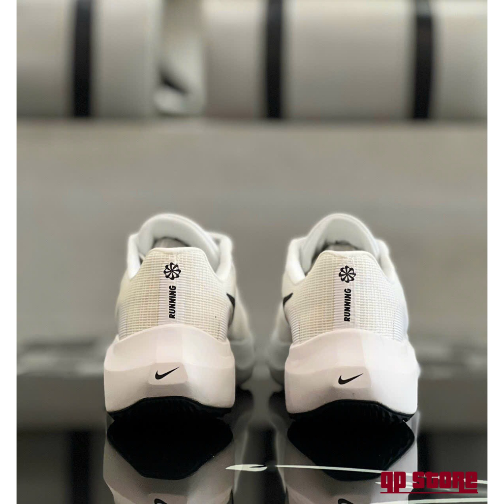 Giày Thể Thao Nike Fly 5