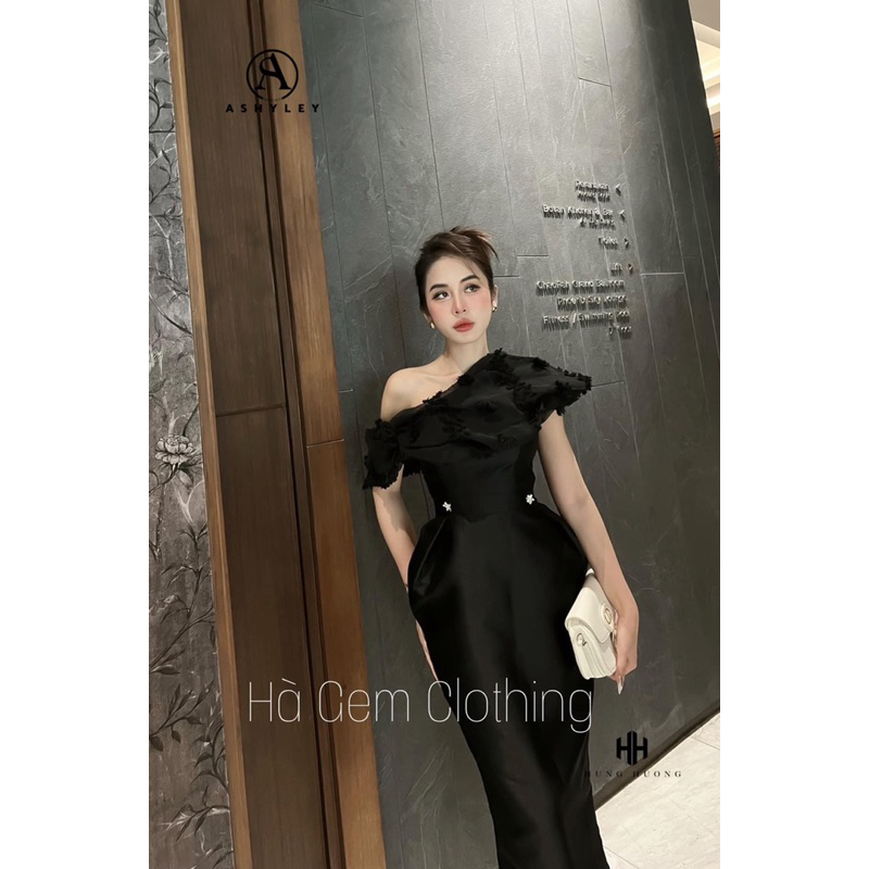 𝐃𝐎𝐌𝐈𝐍𝐈𝐂 𝐃𝐑𝐄𝐒𝐒 - 𝐀𝐒𝐇𝐘𝐋𝐄𝐘