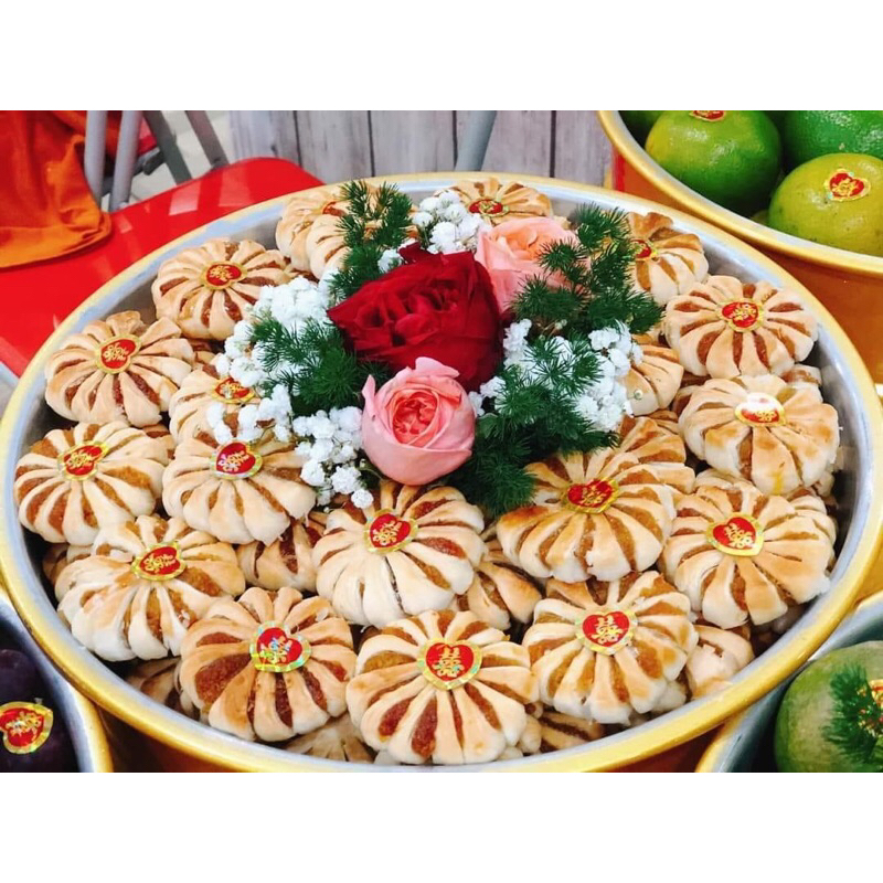 BÁNH HOA MAI NHÂN KHÓM