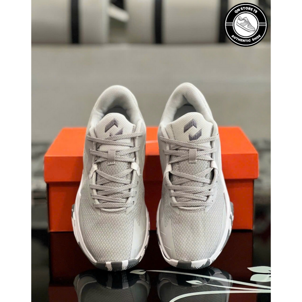 Giày Thể Thao Nike Precision 6