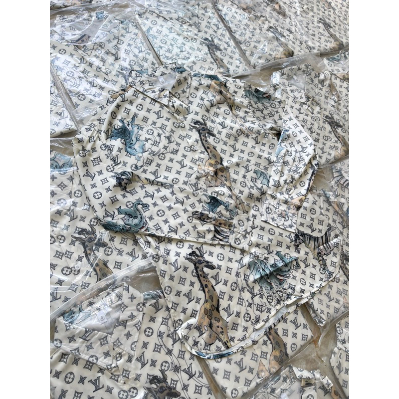 Áo sơ mi - Louis Vuitton - LV monogram shirt hươu cao cổ
