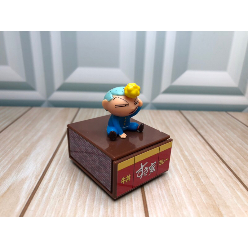 Xe mô hình Shin - cậu bé bút chì