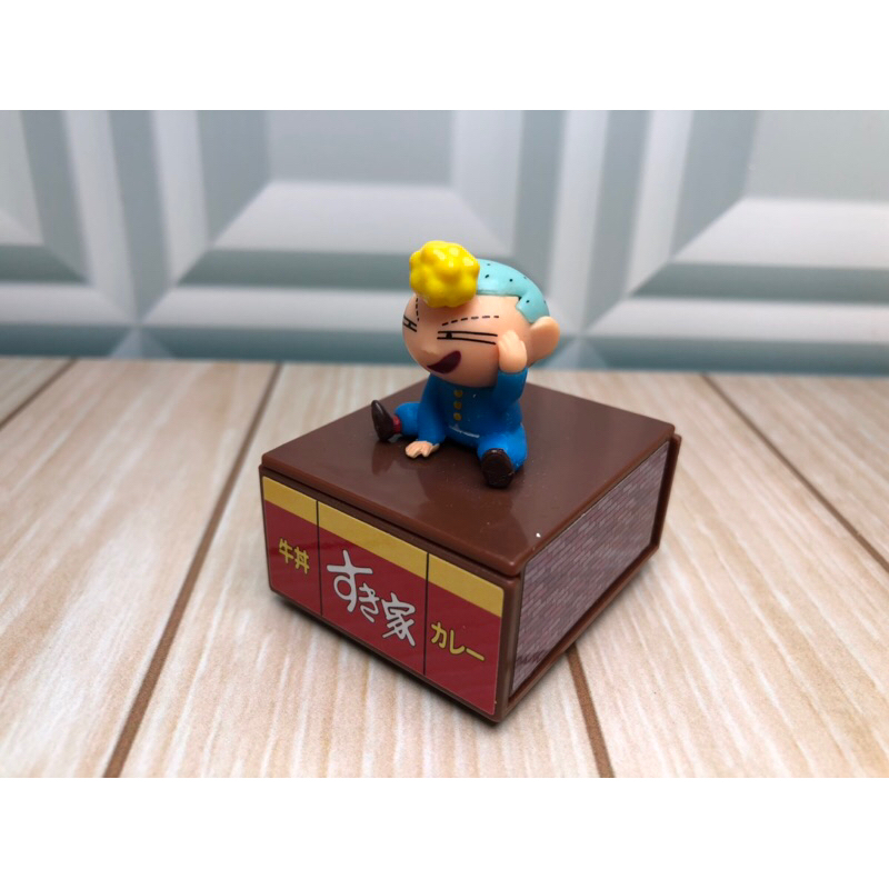 Xe mô hình Shin - cậu bé bút chì