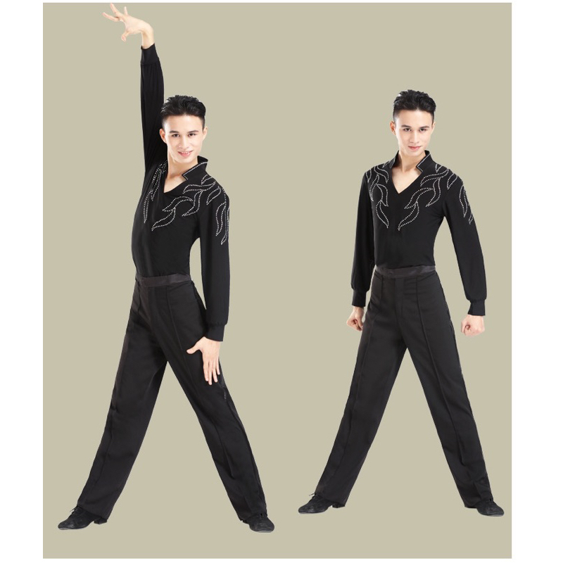 ẤP KHIÊU VŨ NAM ÁO THUN ĐÍNH HỘT AD004N