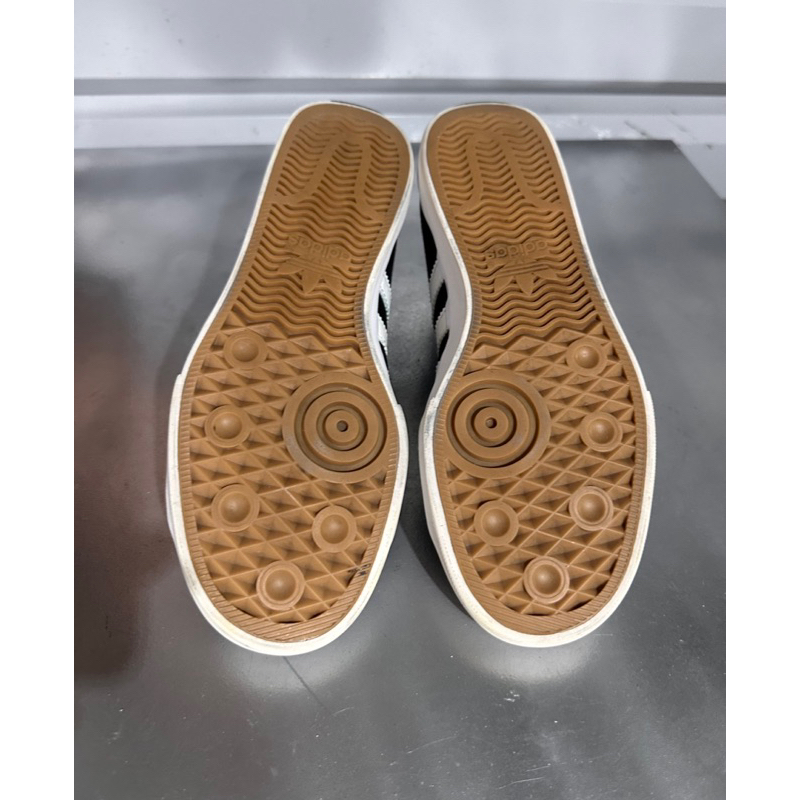 Giày thể thao nam