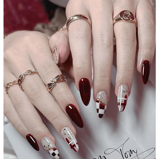 Nail box thiết kế móng úp đỏ đô B257