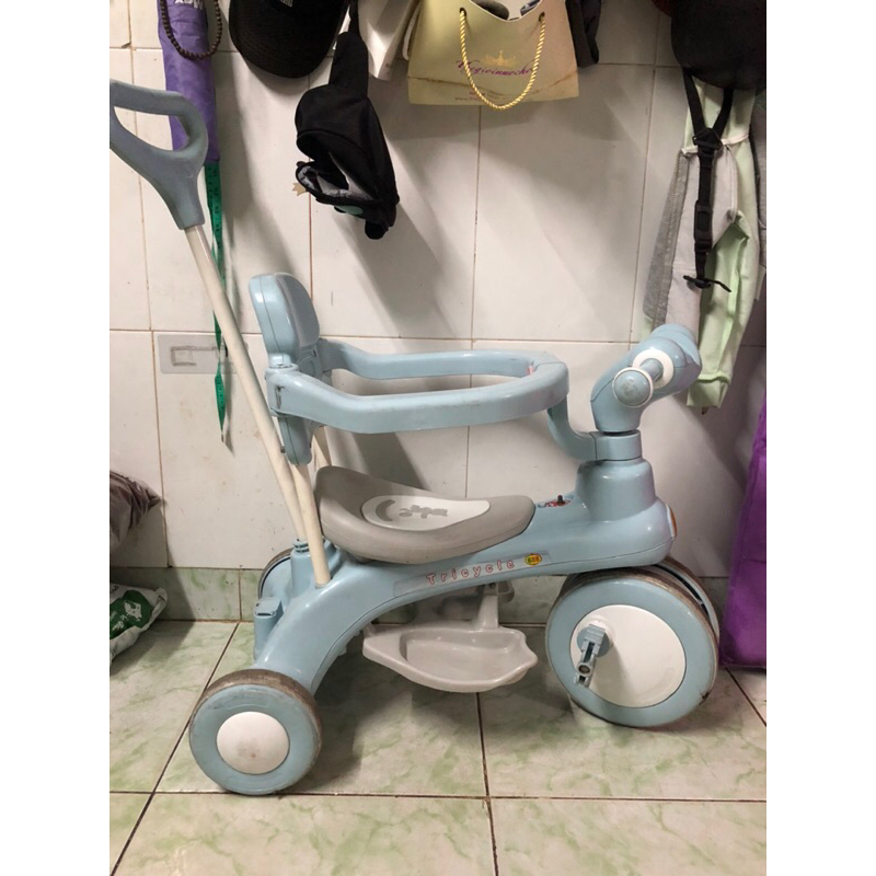 Thanh Ly Xe đẩy xe đạp 3 bánh cho bé có thể xe tròi chân hoac xe đạp