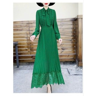 ĐẦM MAXI XANH CỔ NƠ CHÂN REN