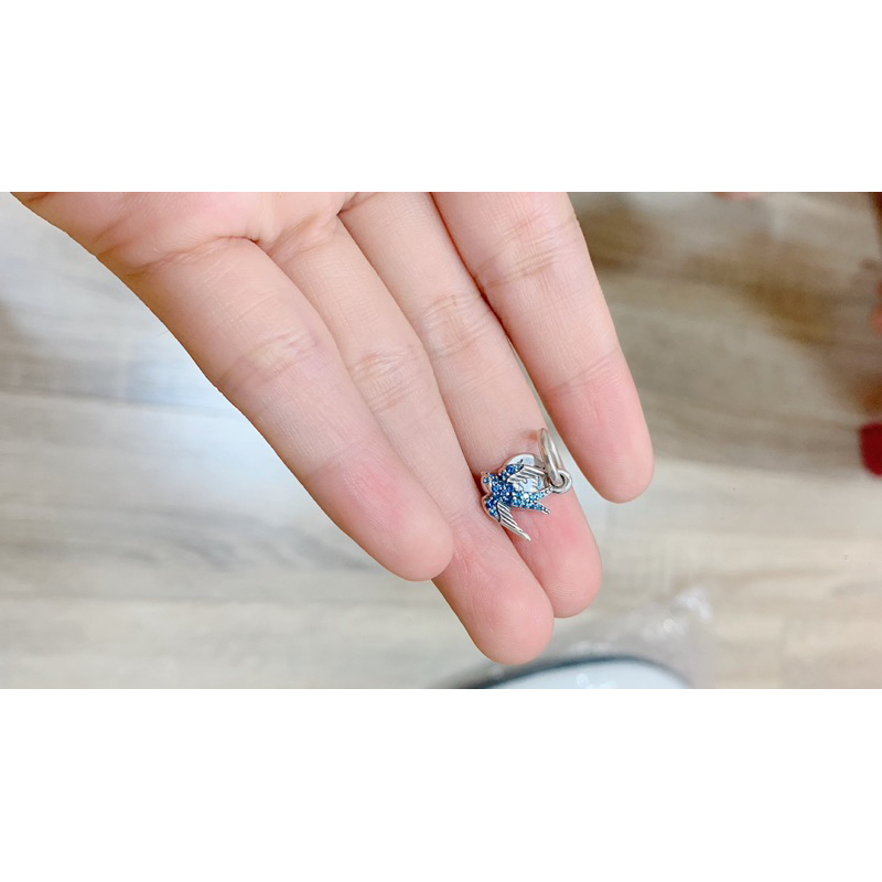 Thanh lý charm chim treo Pan auth