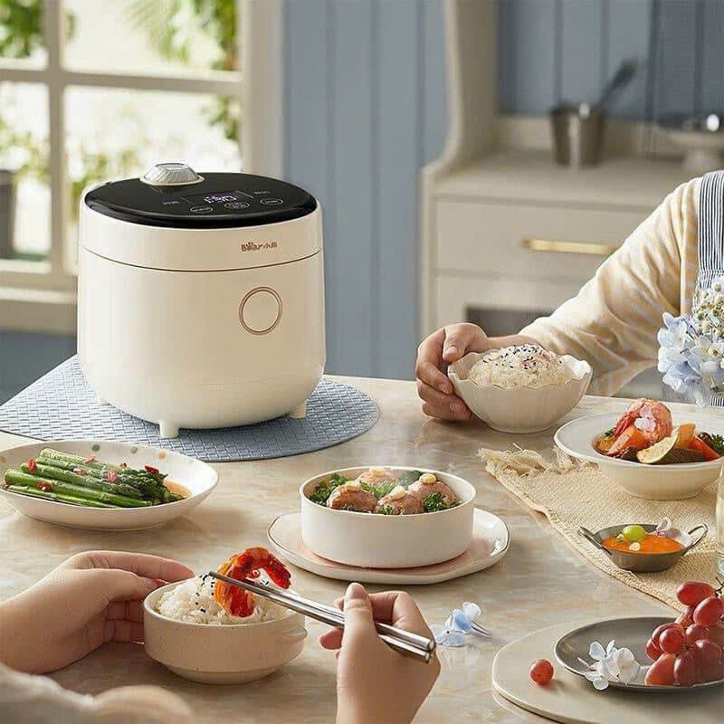 Nồi cơm điện Bear 1,6L C16K1 chính hãng