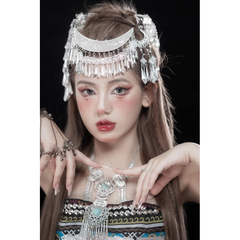 YINNIE    20 MẪU LENS 0 ĐỘ HOTT 2024