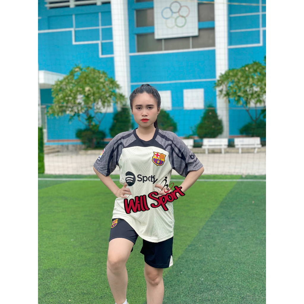 ÁO ĐÁ BÓNG BARCA KEM TRẮNG BẢN 2024 - BỘ QUẦN ÁO ĐÁ BÓNG BARCA BẢN 2024 MỚI MẪU THẬT