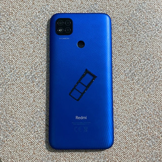 lưng vỏ Redmi 9C ,kèm khay sim,phím,kính camera