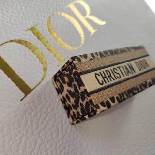 Hộp đựng son ( gift dior chính hãng)