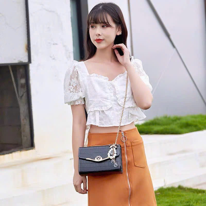 Túi Xách Nữ Túi Đeo Chéo Trang Trí bắt mắt hoạ tiết viền túi rất sang trọng